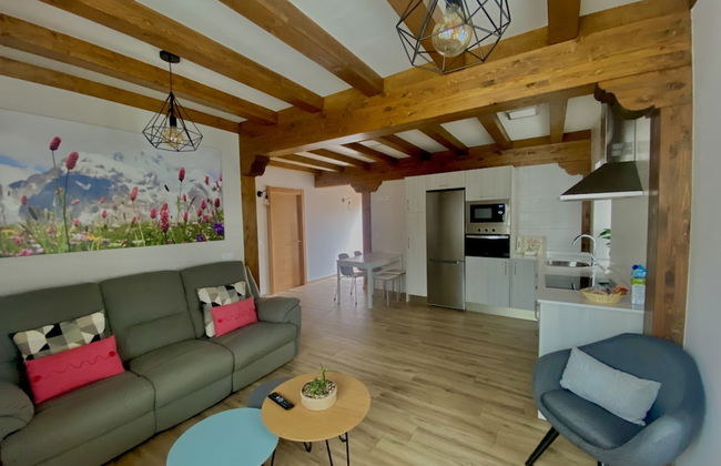 Apartamentos la Ventana de Mogrovejo - Photo 42