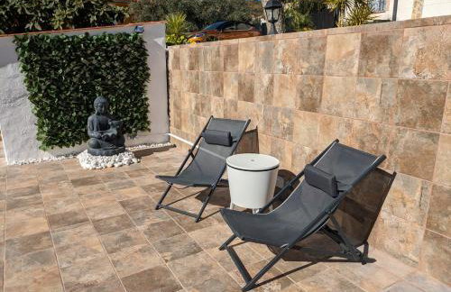 Chalet con piscina, barbacoa y jacuzzi en Valencia - Photo 42