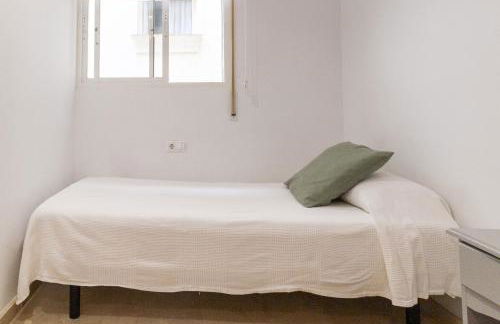 Modern apartment with pool on the beachfront in Marbella by SharingCo - Photo 31