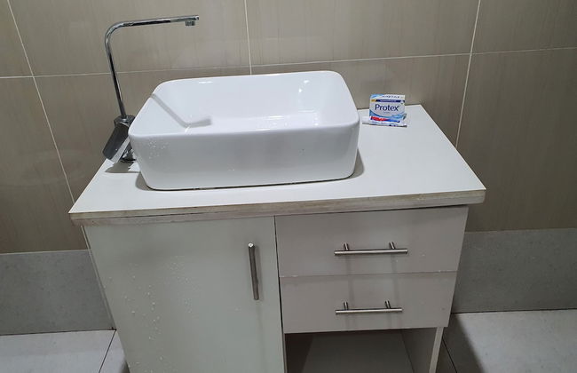 Master Bedroom with Shared Kitchen - Photo 14