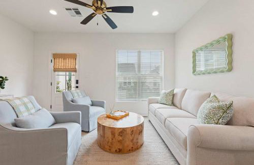 New Champion Cottage - 2BR Retreat Near Sportsplex - Foto 12