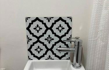 Garden Apartment with free Parking and EV - Foto 8