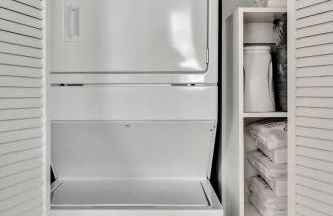 2BR Farmhouse Apt Near Everything - 2nd Floor - Foto 18