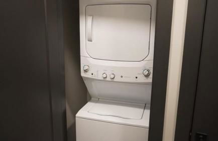 Gorgeous High-Rise On The River - Foto 21