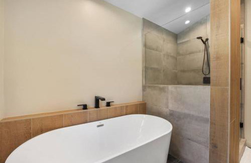 Song of the Sierras - 4 Bed, 4 Bath Luxury Tahoe Home - Foto 26