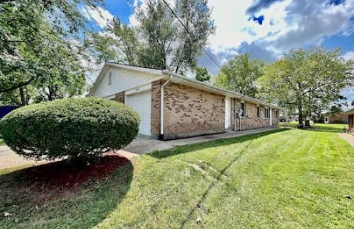 Remodeled 2 BDRM Ranch Attached Home Liberty, TWP - Foto 15