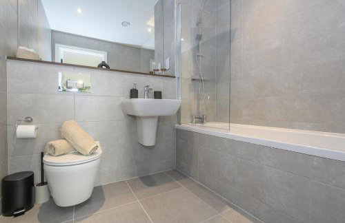 Superior 1 Bed Apartment By Leeds Train Staiton - Foto 17
