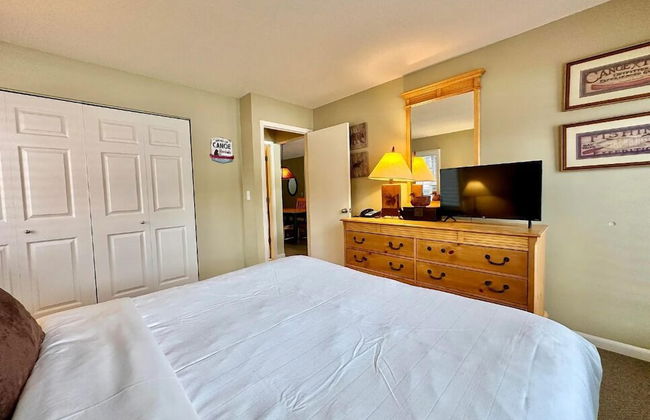 Charming 1BDR Condo w Golf Course View - Foto 3