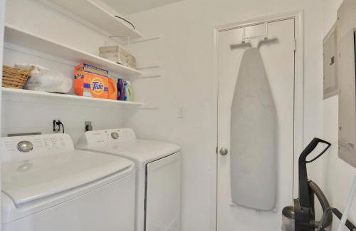 Beachfront Dolphin - Foto 12