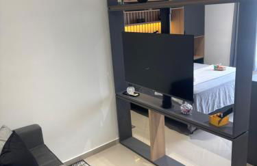 Studio novo, completo com ar condicionado e muito bem decorado - centro - Foto 9