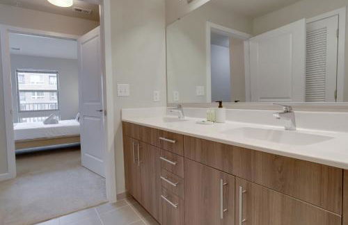 Charming Condo with Nice Amenities at Alexandria - Foto 22