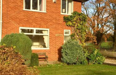 Glenbrae House 3 bedrooms near Nantwich with countryside views on private driveway - Foto 18