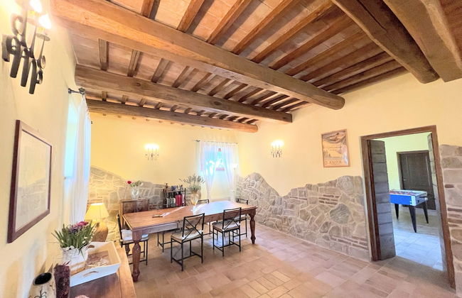Detached Villa - Sleeps 10 - Pool - Pergola - Playground for Children - Wifi - Foto 67