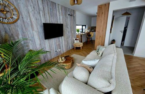 Stodoły na wzgórzu - Foto 78