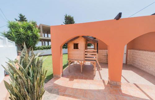 Expoholidys- Chalet privado en Castell del Rey - Foto 43