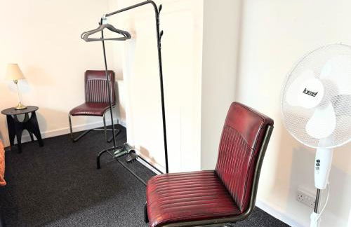 Entire 5 Bed New Home - Southampton Centre - 4BDRM - Foto 49