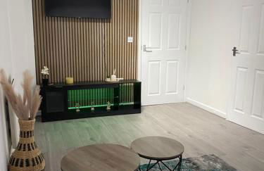 Luxury-Style Retreat in a Quiet Village - Foto 7