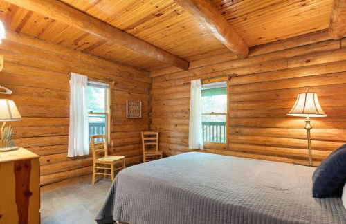 Table Rock Lake Cabin - The Oaks #5 with Lake Access & Hot Tub - Foto 28