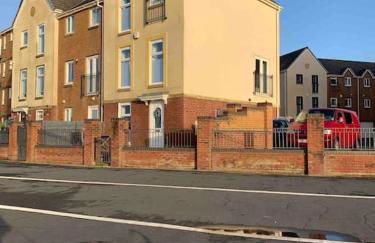 Beachfront pet friendly townhouse, Stunning views - Foto 3