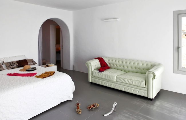 Villa DeLucien - Photo 2