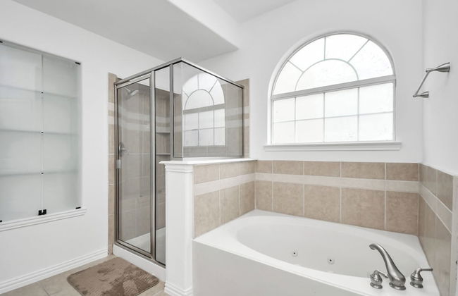 Lux Galleria Home-5BR Roof Deck - Foto 50