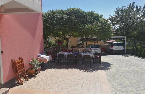 Premium Two-bedroom Apartment - Photo 3