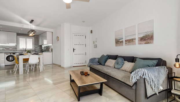 Blue Pearl Apartment Old Town Fuengirola Ref 24 by Costarentals - Ref 24 - Foto 5, Habitación