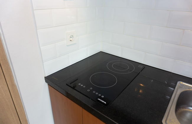 Cozy Studio Apartment At 6Th Floor B Residence - Foto 9