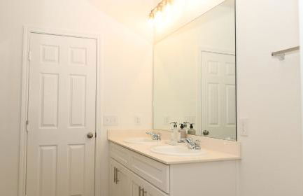 Luxe Princeton Getaway - Photo 45