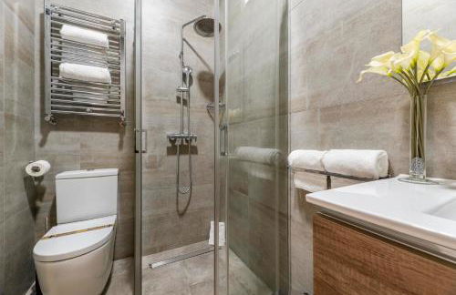 Madrid 1915 Private Suites - Photo 20