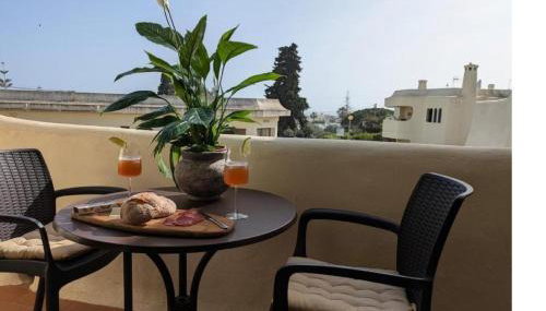 Modern, cosy and intimate studio 'Beira Mar Carvoeiro' - Foto 5