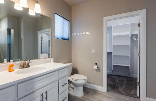 Zion Village Resort 415 Private Hot Tub, Ping Pong Table, and Community Pool access - Foto 65