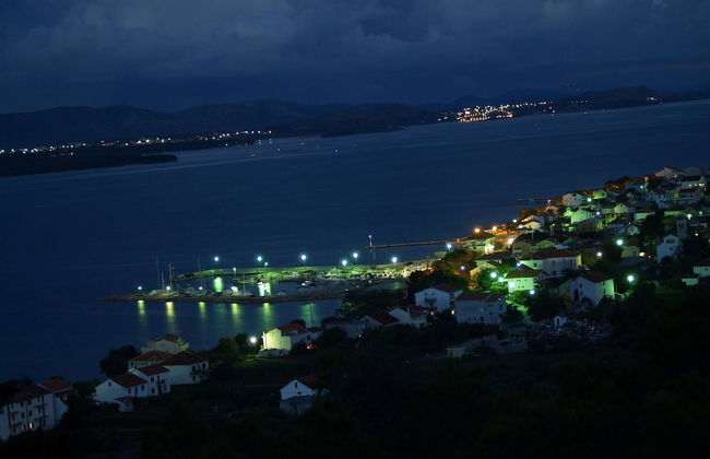 Apartment Serene Step From The Sea, Sleeps 5 - Foto 5