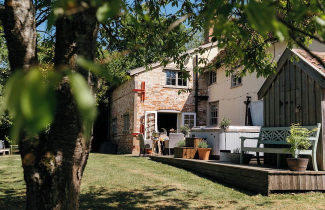 Retreat East - Photo 65