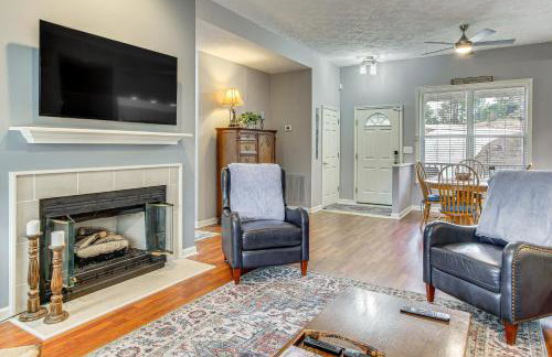 Scenic Water Views Lakefront Home in McCormick! - Foto 5