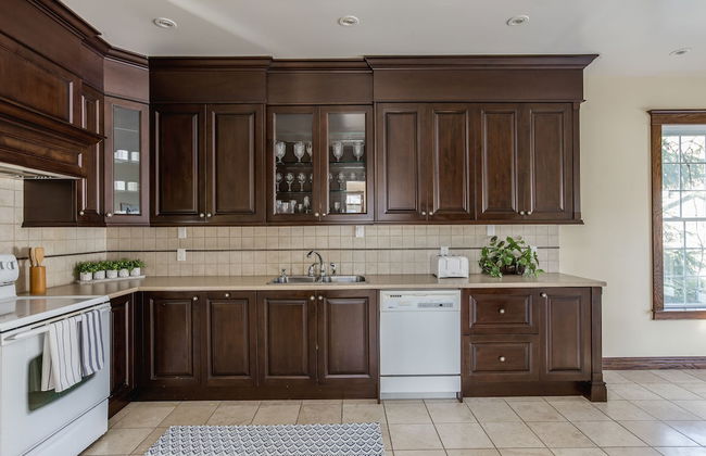 QuickStay Lake Simcoe Homestyle Cottage Private Beach - Foto 21