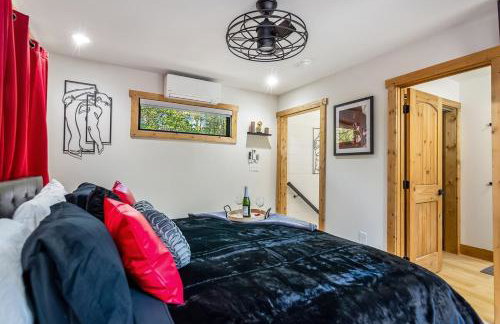 Romantic Red Room - Adults Only Couples' Retreat - Foto 45