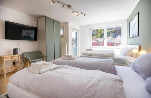 Apartment mit Balkon und Festungsblick - Foto 11