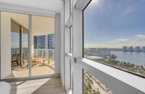 Steps to the Sand Beachfront Escape- 25th Floor Views - Foto 26