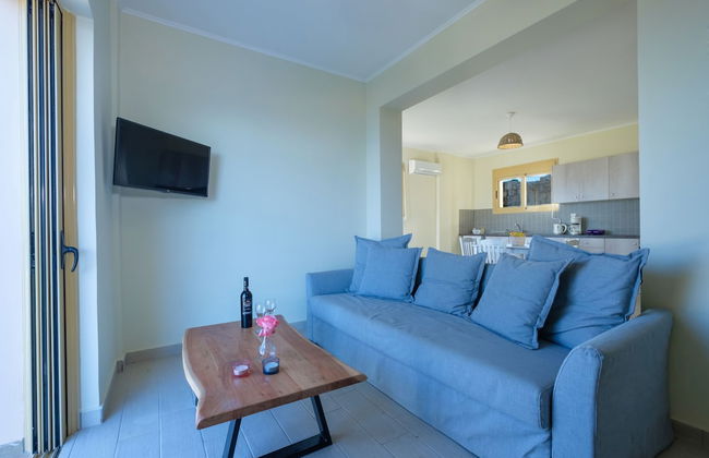 Hilltop Residences - Photo 22