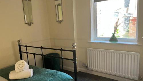 Tyneside Two Bedroom Apart - Photo 5