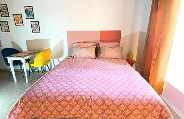 Studio Pop-25m2-Neuf et coloré - WiFi-Netflix - Foto 3