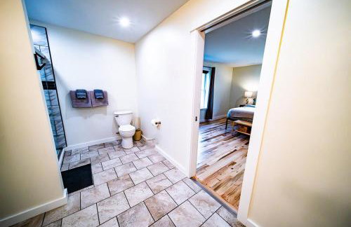 Newly Built Retreat in the Woods Near Acadia - Foto 24