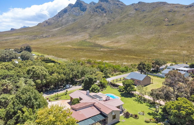 Panaderos - Photo 38