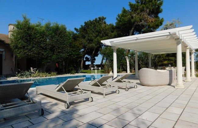Wonderful Villa With Pool on Albarella - Foto 1