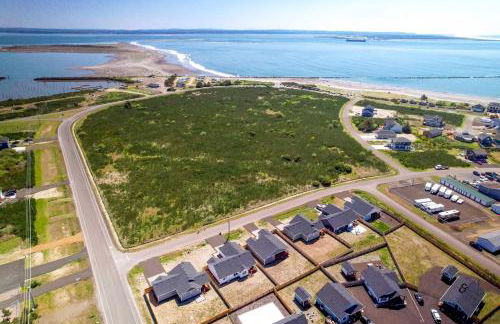 Ocean Shores Home with Game Room - Walk to Beaches! - Foto 36