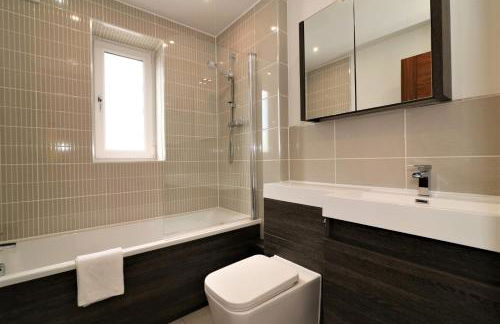 Signature - Macneish House East Kilbride - Foto 40