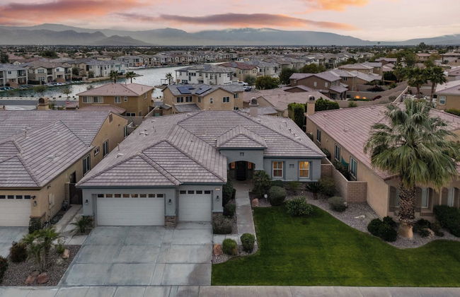 Gated Terra Lago Escape With Private Pool, Hot Tub, Outdoor Kitchen and Lounge - Foto 41