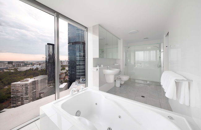 Oaks Brisbane on Felix Suites - Photo 24