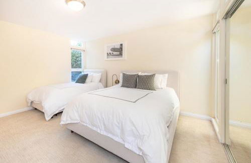 Beach Resort Home with Ocean Views Jacuzzi & Sauna! - Foto 6